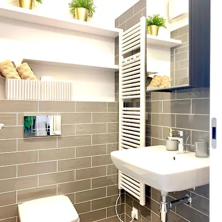 Luxury, Bright With Parking And Balcony In Center * Bratislava