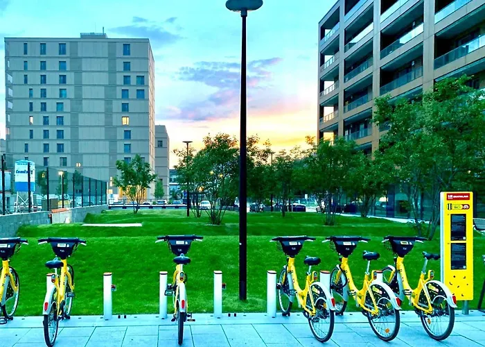 Luxury, Bright With Parking And Balcony In Center Apartment *