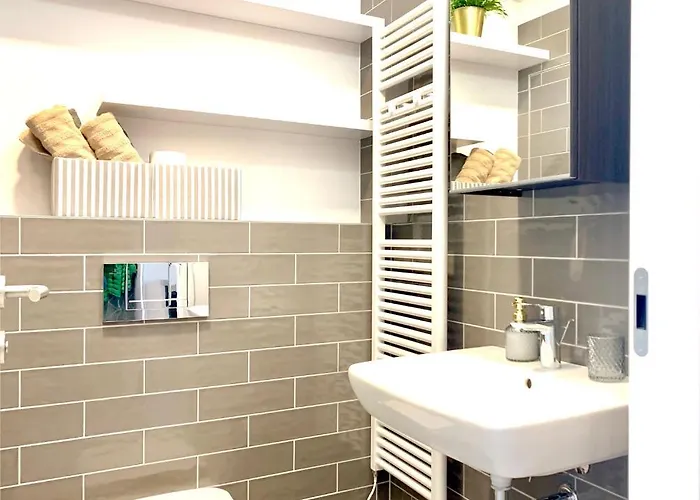 Luxury, Bright With Parking And Balcony In Center * Bratislava