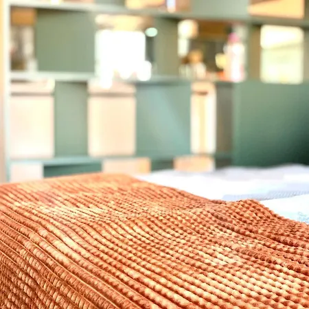 Daire Luxury, Bright With Parking And Balcony In Center *